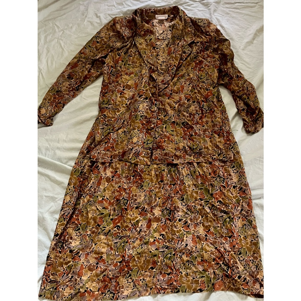Vintage Impressions Blazer and Skirt Set